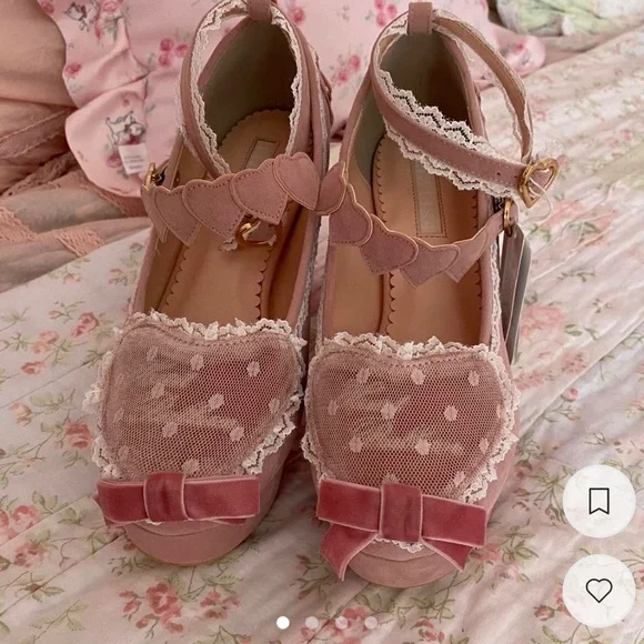 Liz Lisa Heels NWT ๐๐ - Picture 1 of 4